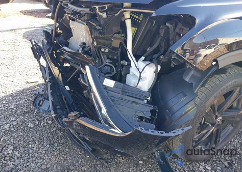 2025 Volkswagen Atlas Cross Sport 2.0T Sel R-Line Black z USA, uszkodzony, nr VIN 1V2AE2CA4SC229433